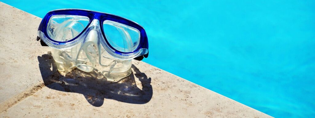 Swimming mask over glasses on sale